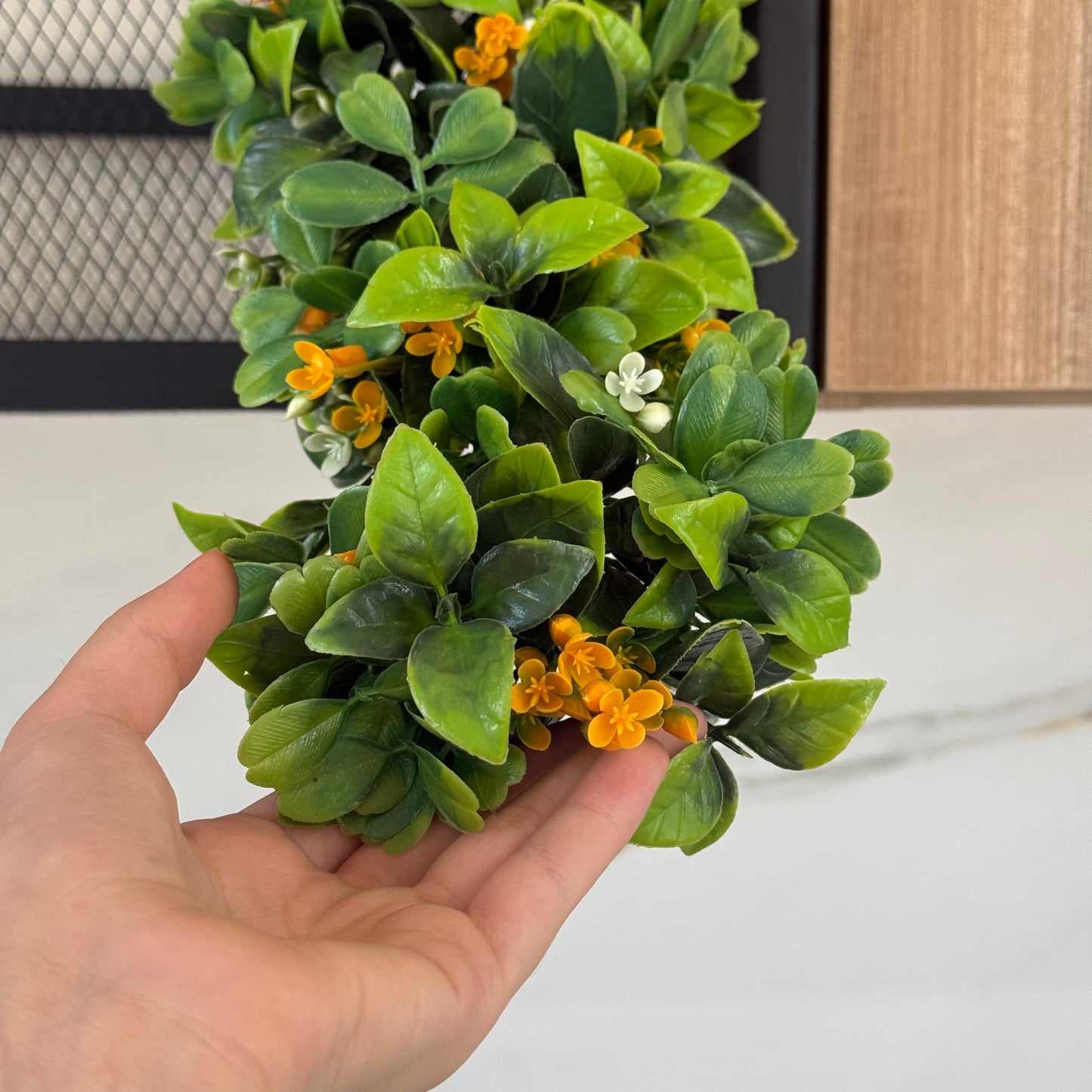 Golden Bloom Vine - نبات معلق اصطناعي