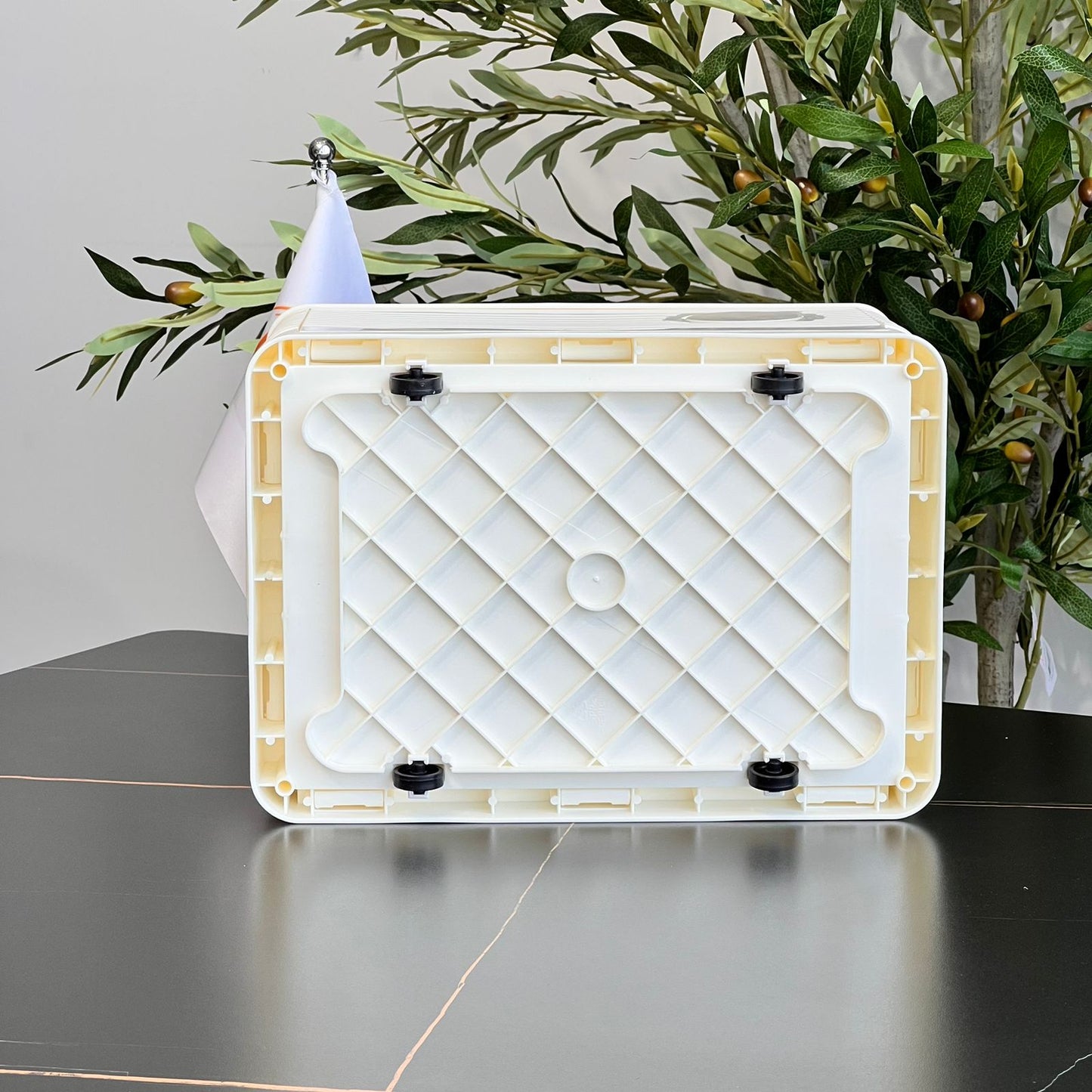 8 سندوقی هەڵگرتنی فرە مەبەستی تاشراو