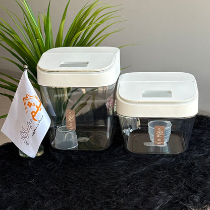 حاوية تخزين طعام محكمة الغلق مع مغرفة