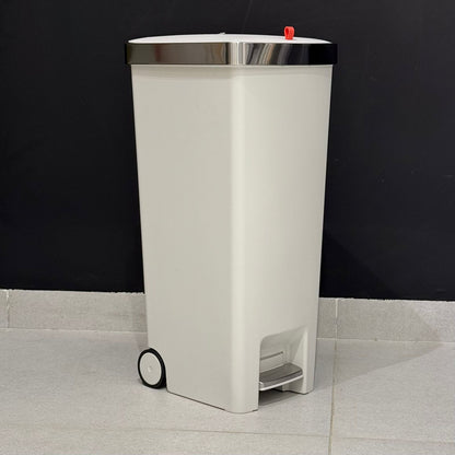 زبڵدانی ناوازە- بە تایە