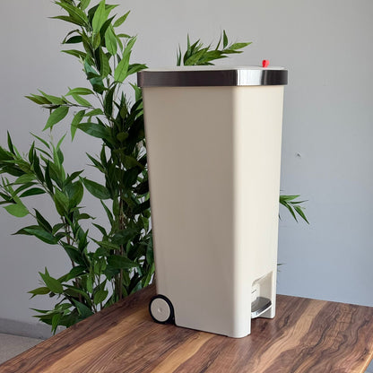 زبڵدانی ناوازە- بە تایە