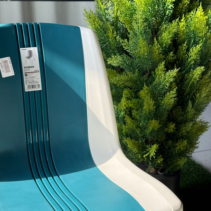 كرسي بلاستيك حديث مخطط منخفض