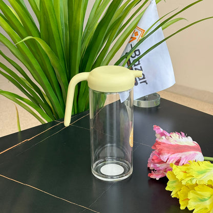 إبريق زجاجي صغير بغطاء سيليكون