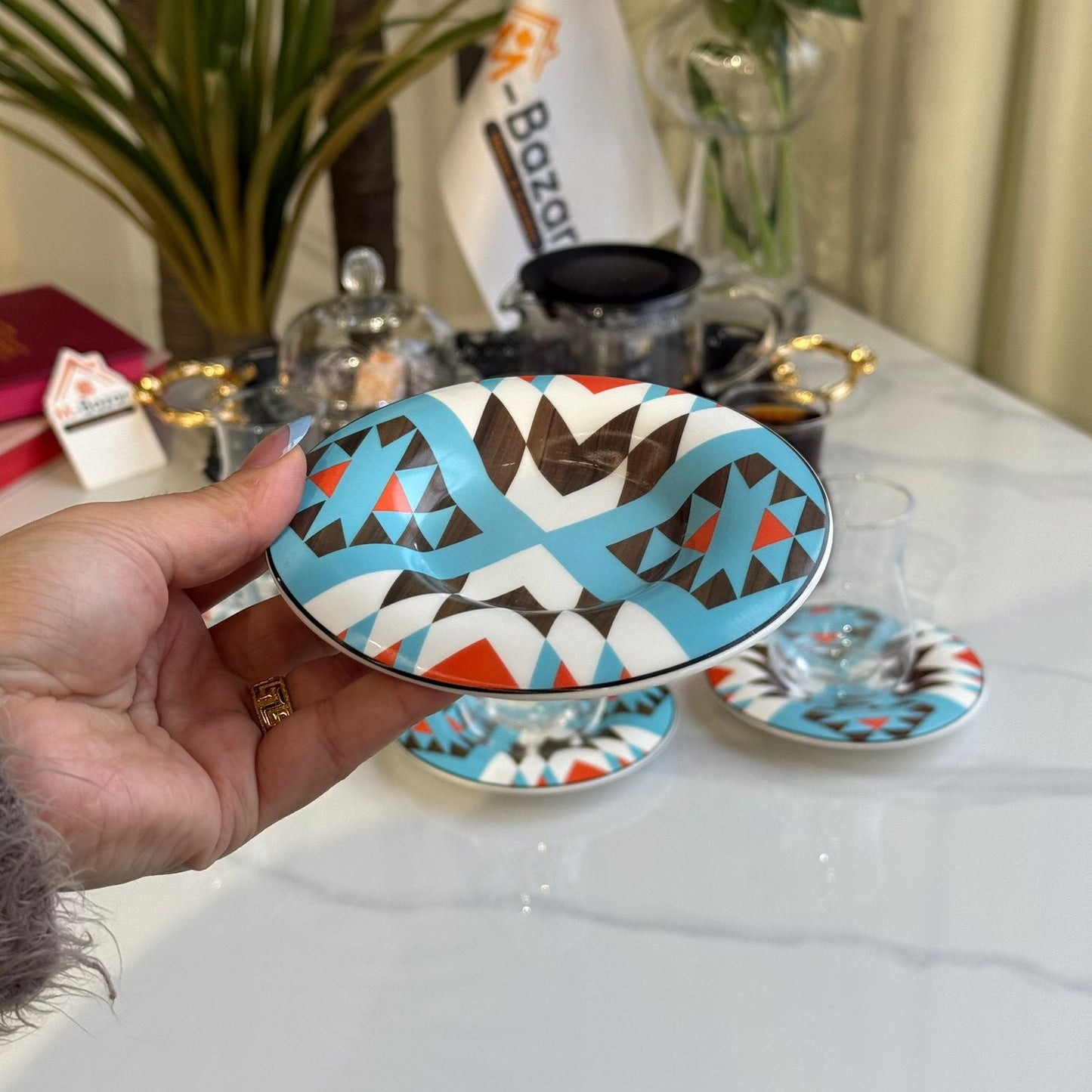 Clear Tea Glass & Decorative Saucer Set