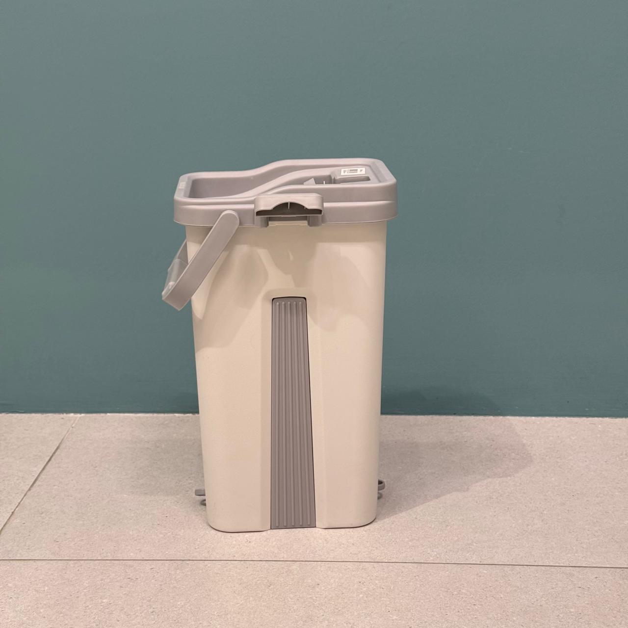 Wash & Dry Mop Bucket