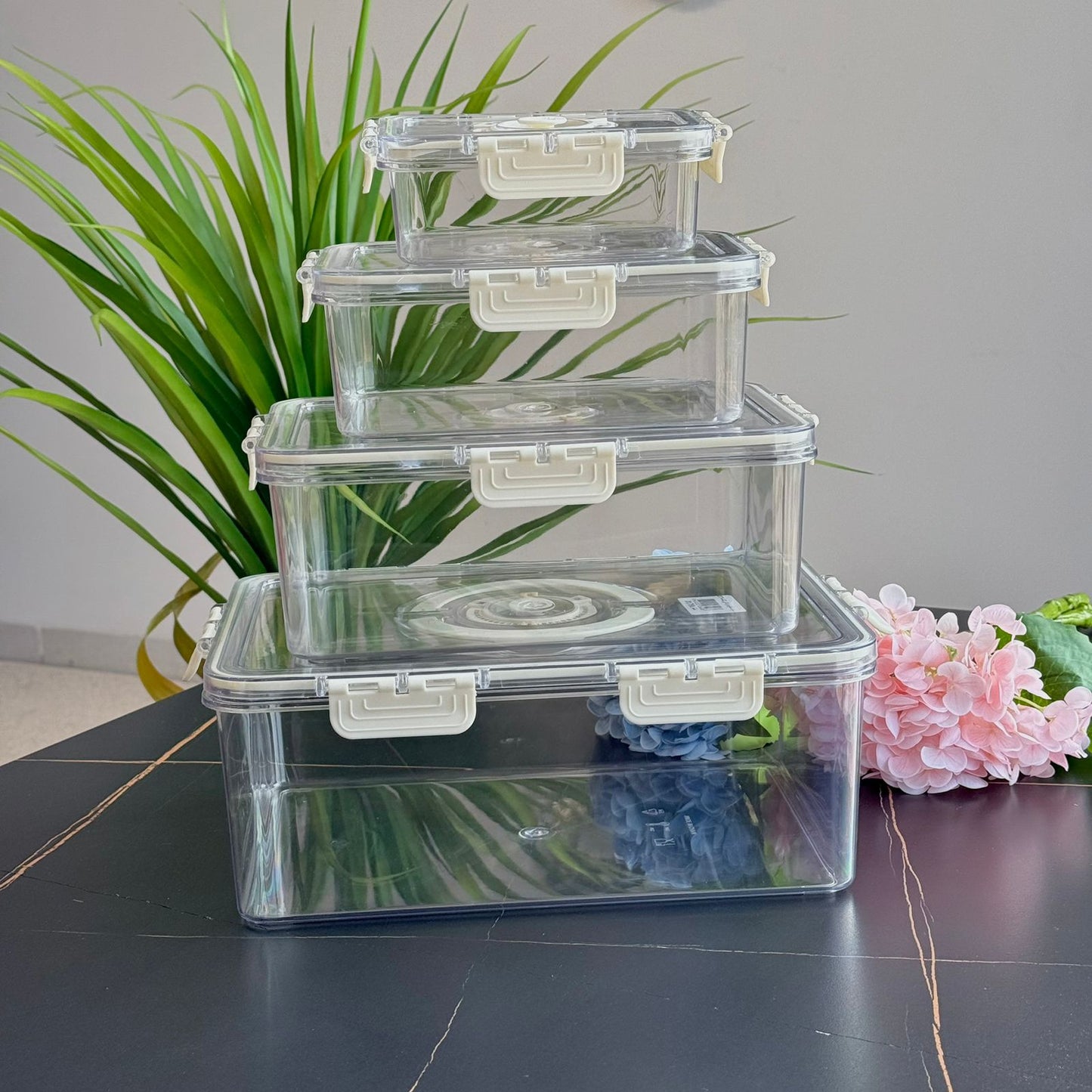 4-Piece Clear Airtight Food Storage Container Set - With Date Dial