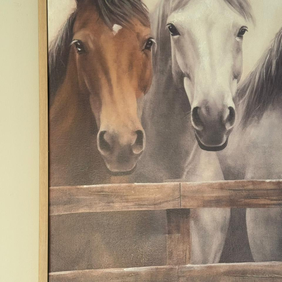 لوحة فنية رائعة مرسومة يدويًا، مقاس ١٢٠ × ٩٠، مع إطار.
