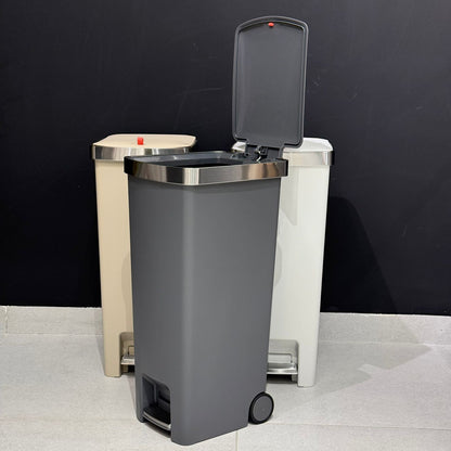 زبڵدانی ناوازە- بە تایە