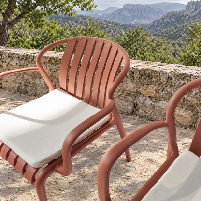 Modern Luxury Durable Outdoor Seating Set - Brick Red