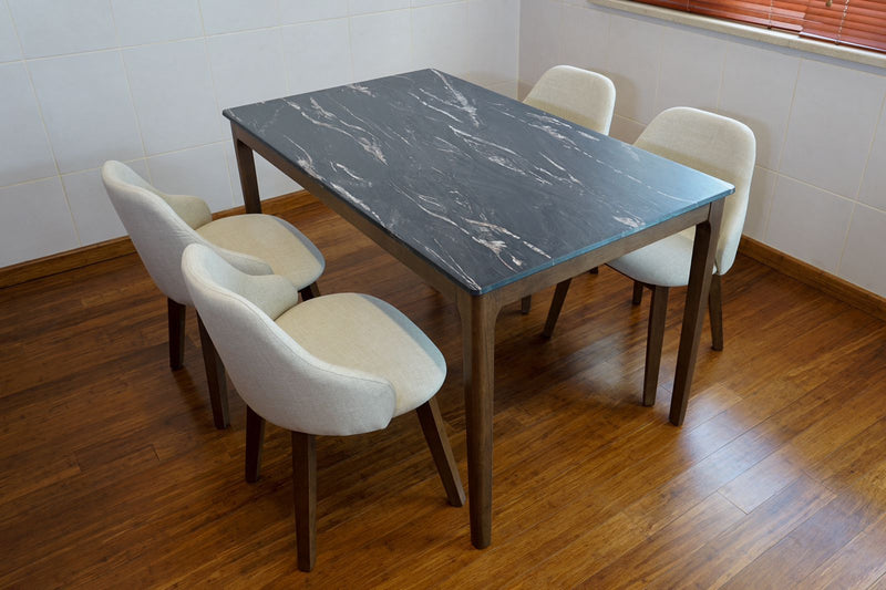 طاولة أدريان ليتيزيا مع كراسي فين -خشب زان طبيعي