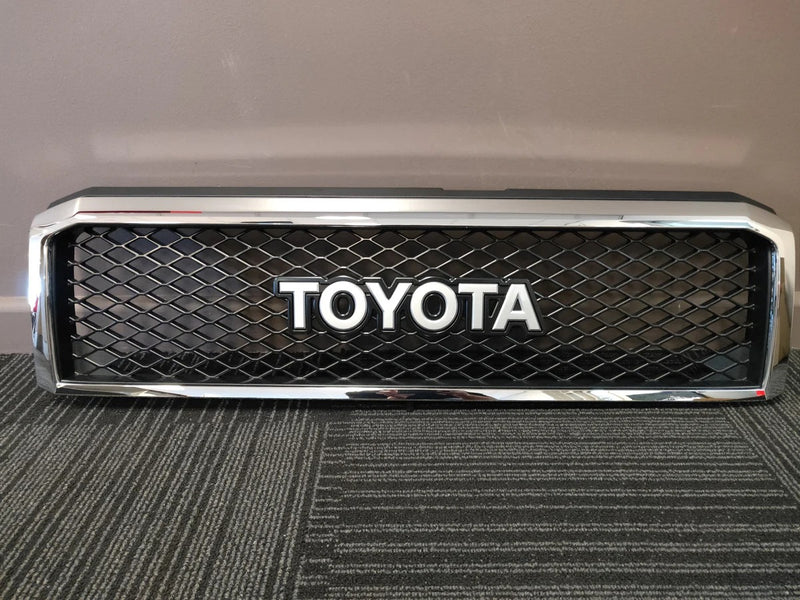 Toyota Land Cruiser 70 Front Grille