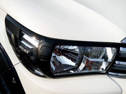 Toyota Hilux 2016 Eyelid Trim