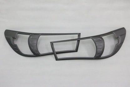 Toyota Hilux 2016 Eyelid Trim