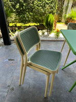 Hely Plastic Table & Mary Chair Outdoor Furniture Set