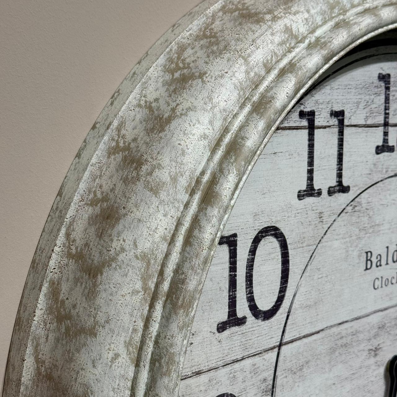 کاتژمێری دیواری ناوازە