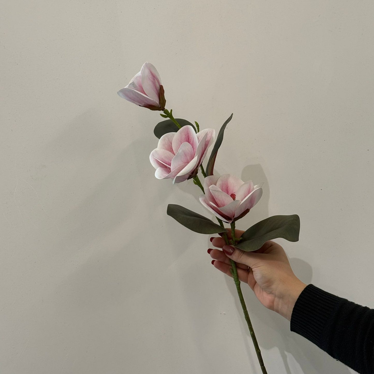 Magnolia Artificial Flower Stem