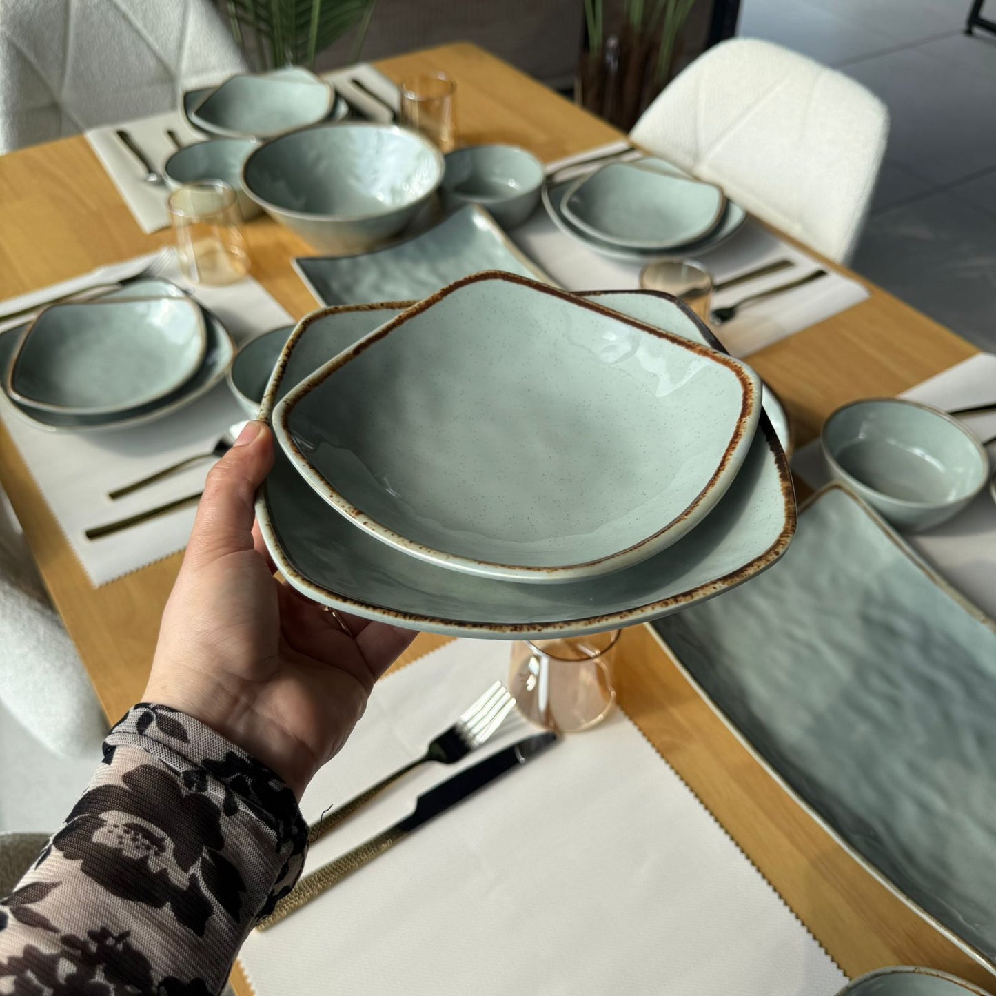 22 قطعة - طقم أواني طعام فاخرة