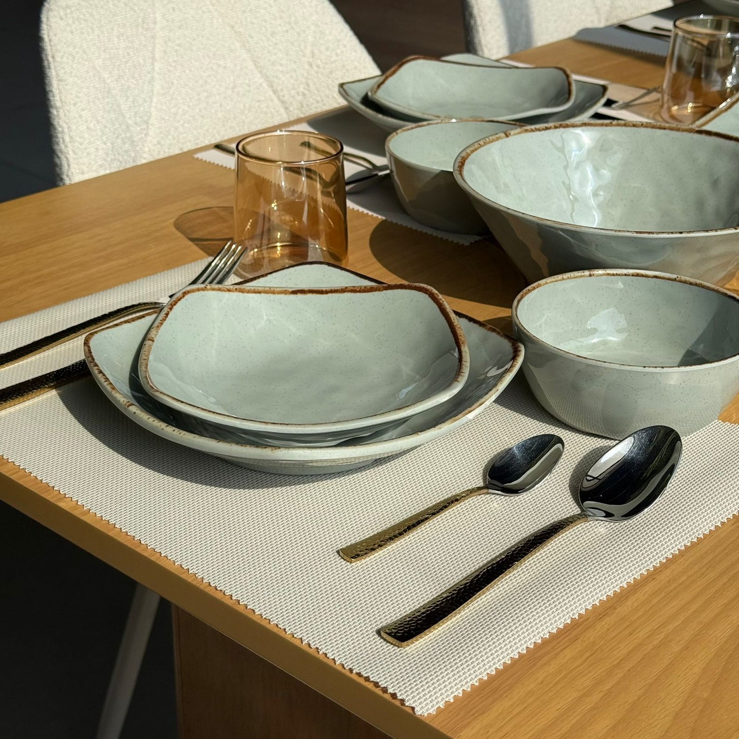 22 قطعة - طقم أواني طعام فاخرة