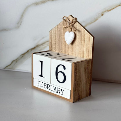Wooden Perpetual Desk Calendar Block Set