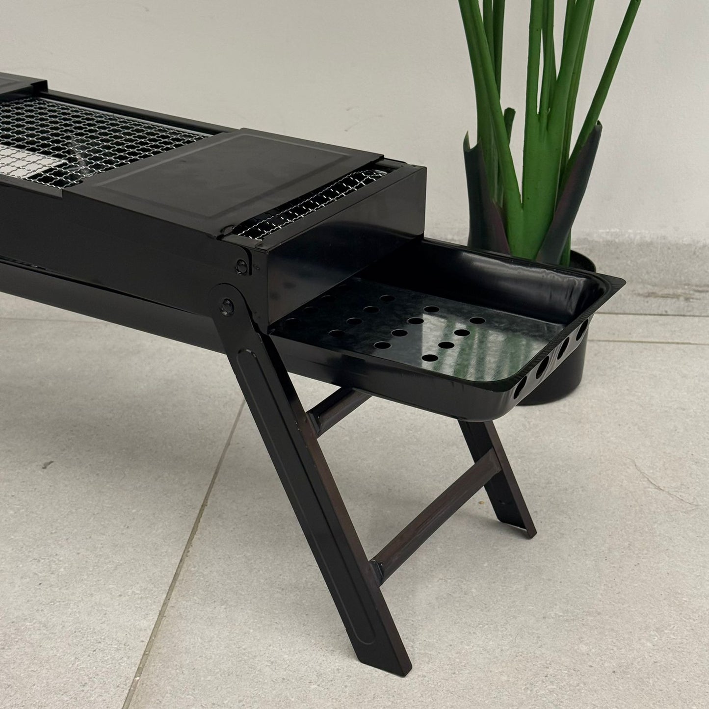 Foldable Portable Charcoal Barbecue Grill with Side Tray