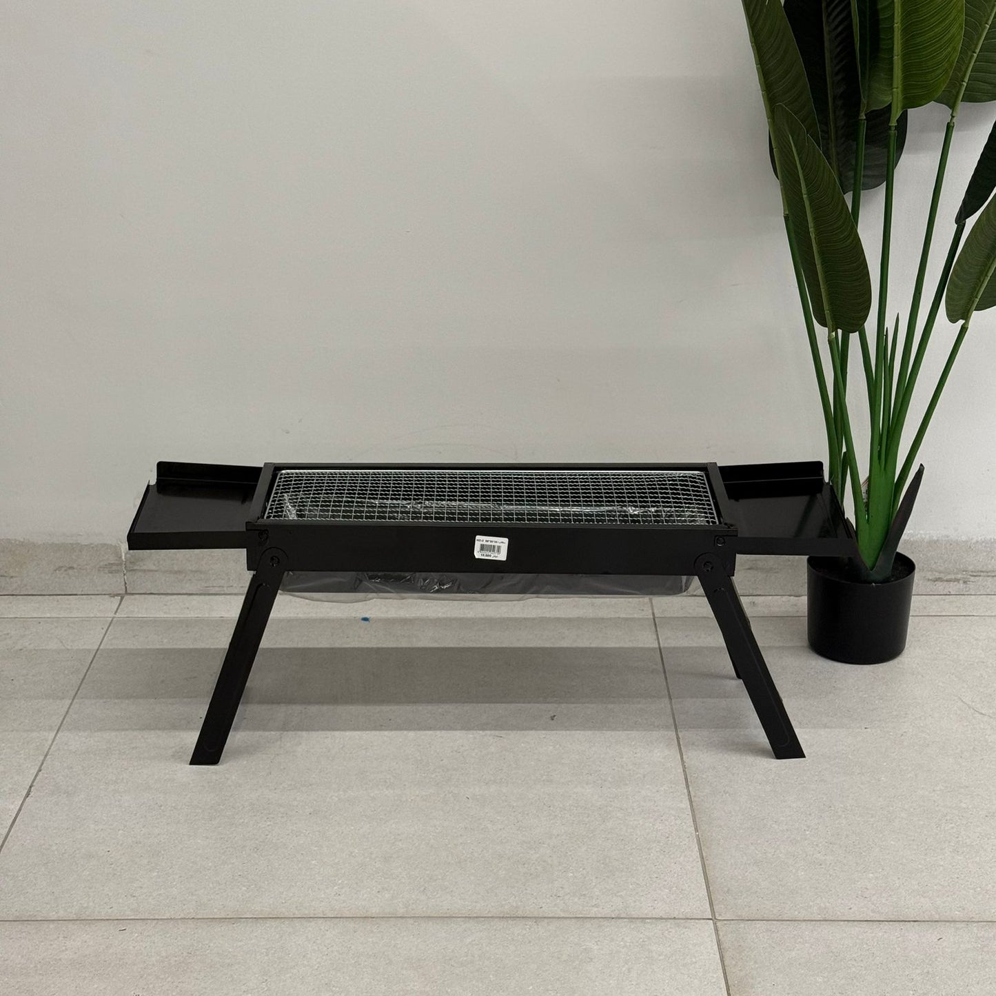 Foldable Portable Charcoal Barbecue Grill with Side Tray