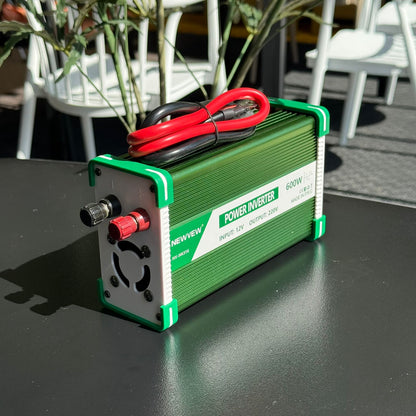 Portable Car Power Invertor 12V – 300W / 600W / 1000W
