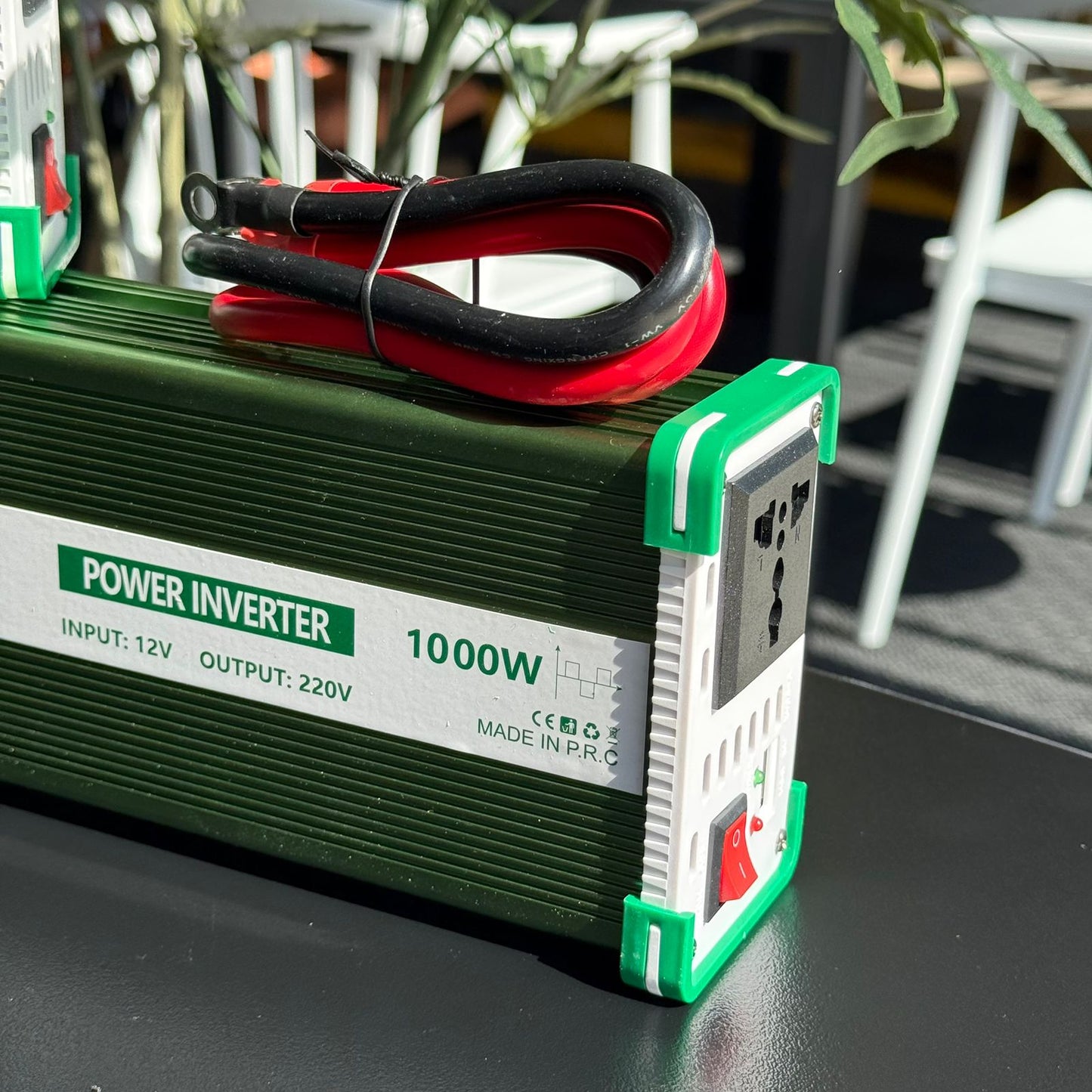 Portable Car Power Invertor 12V – 300W / 600W / 1000W