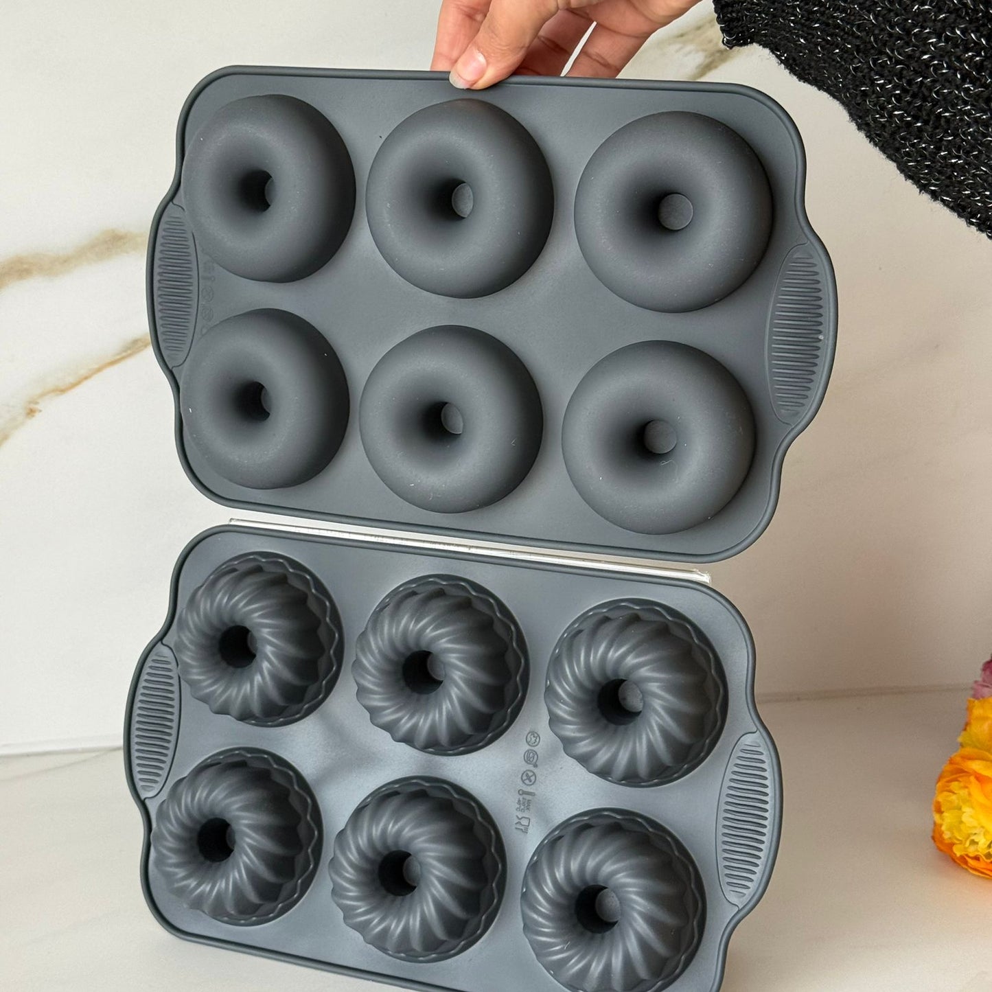 Silicone Mini Cake & Chocolate Molds