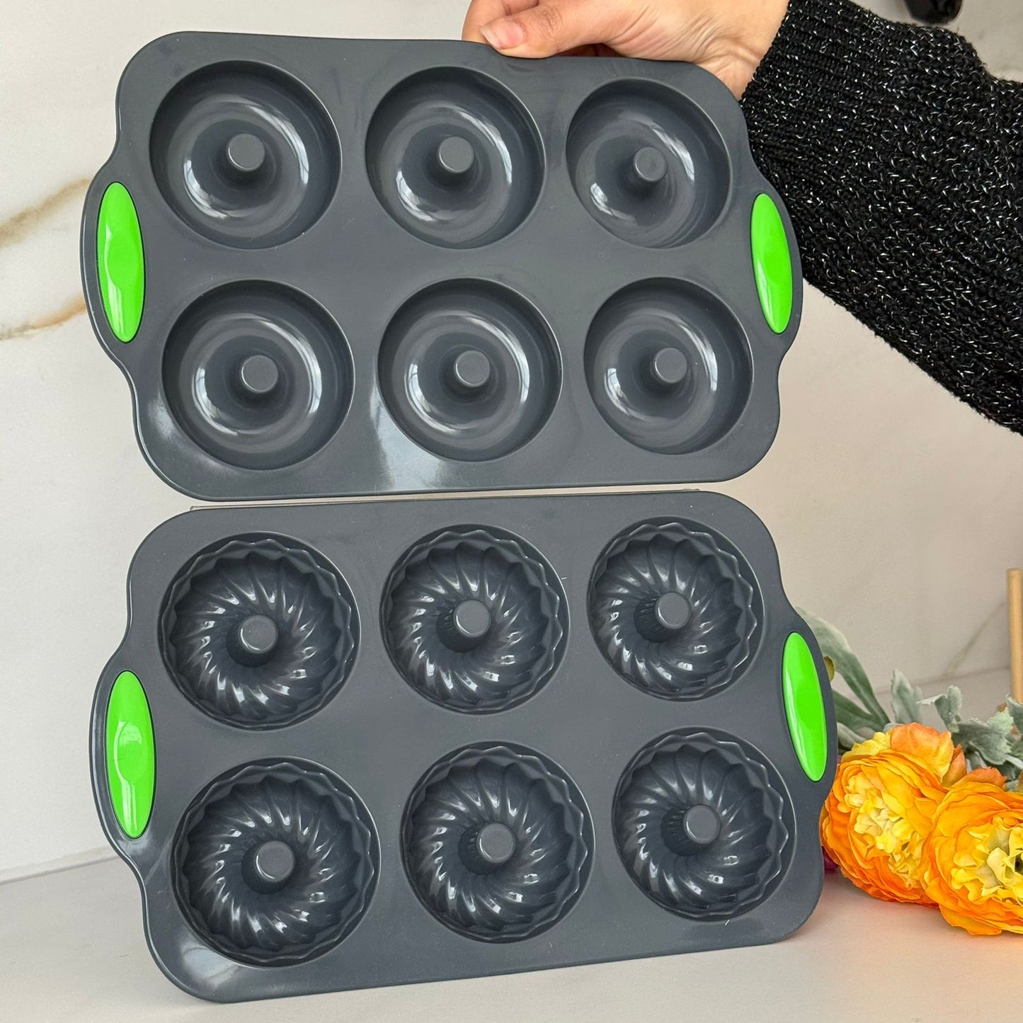 Silicone Mini Cake & Chocolate Molds