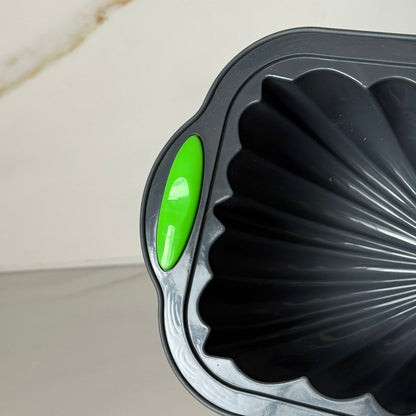 Non-Stick Silicone Loaf Cake Mold – Decorative Baking Pan (3 Designs)