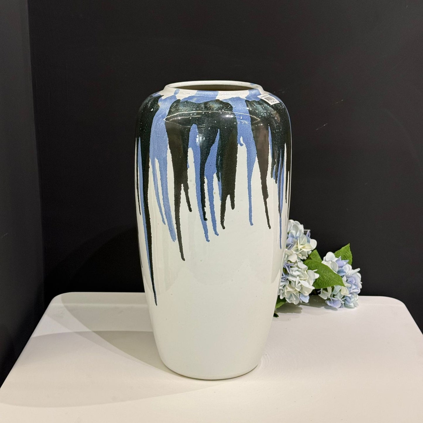 Modern Decorative Vase Collection