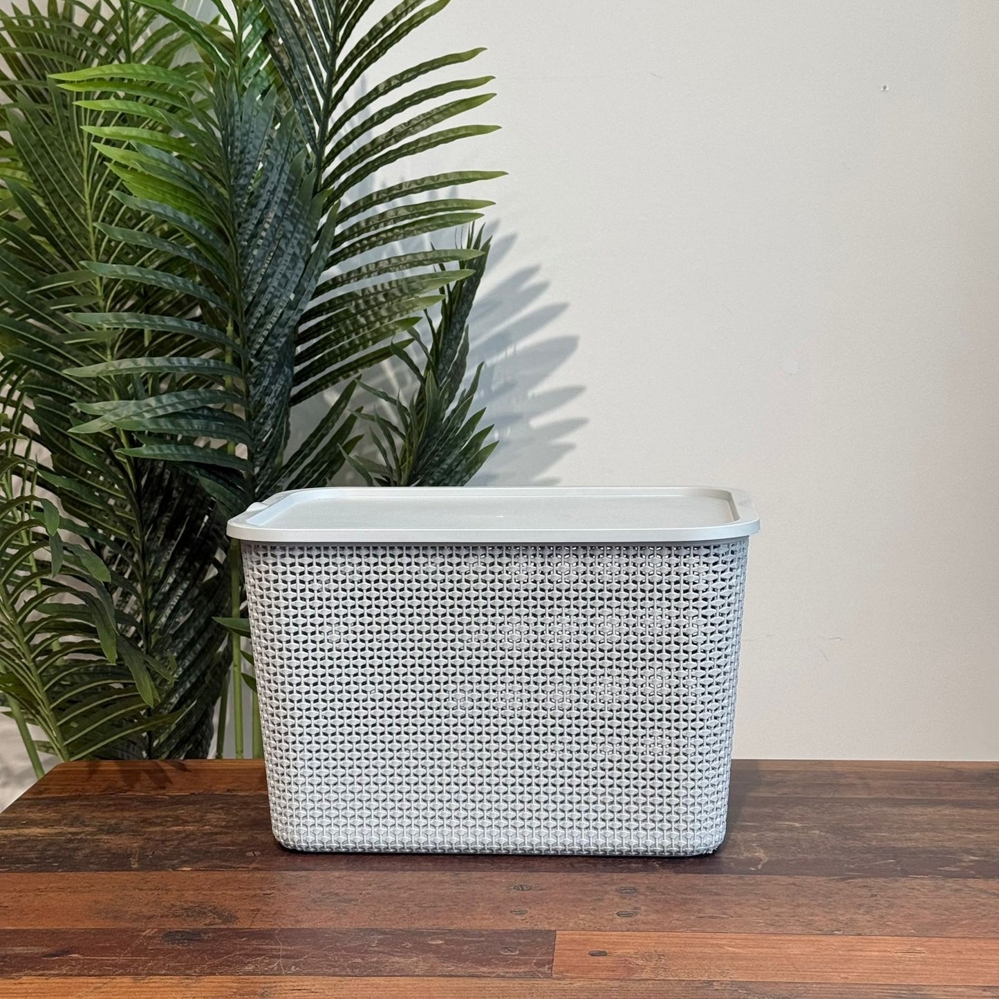 Durable Multi-Purpose Storage Basket With Cover