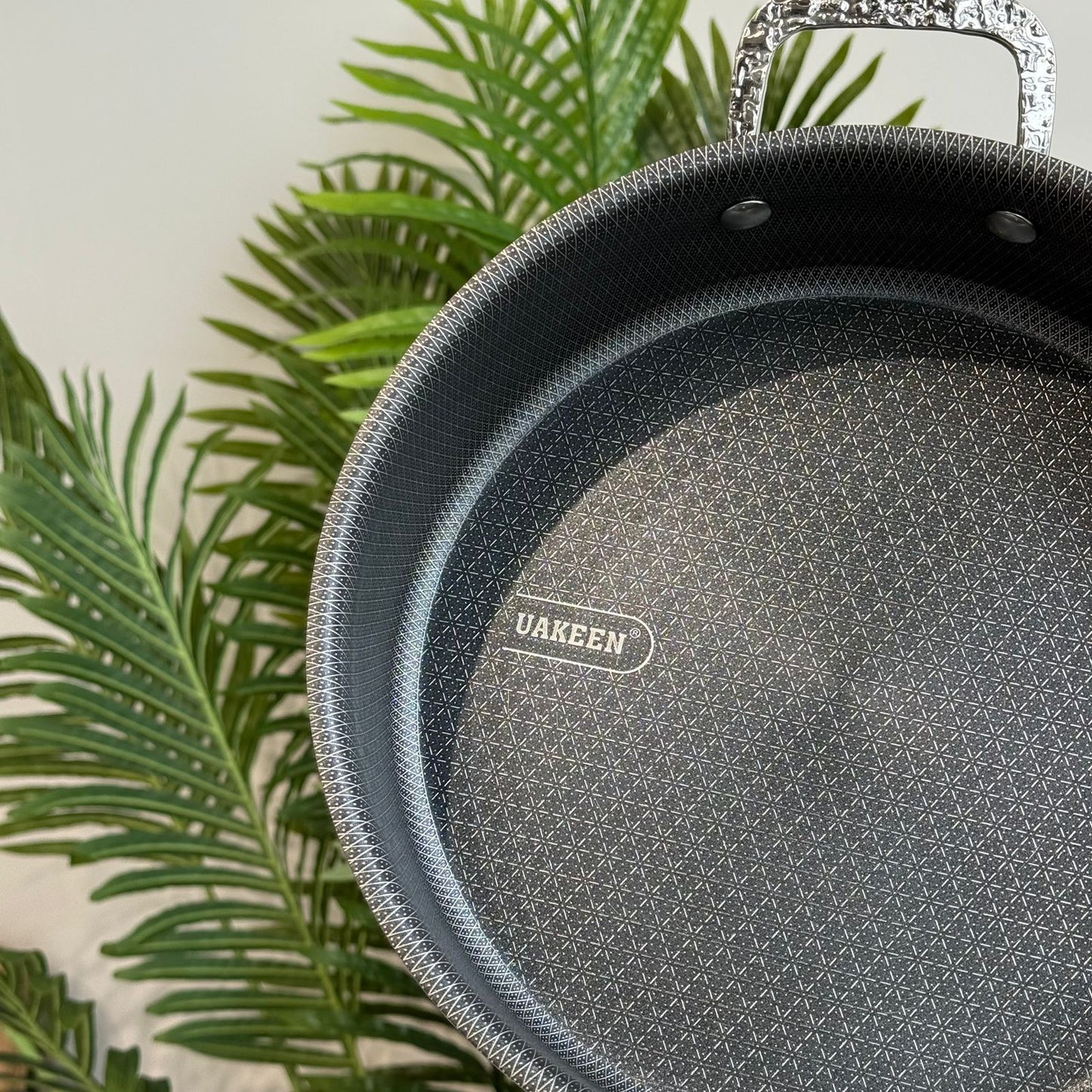 Luxury Hammered Stainless Steel Cookware Set with Frying Pan