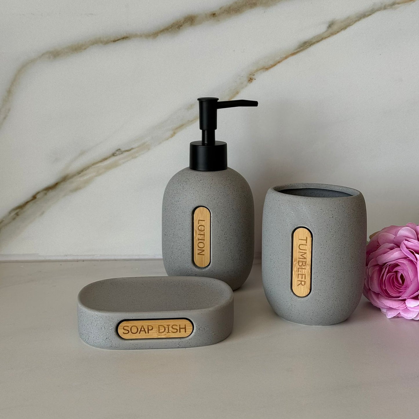 3PCS – Luxury Bathroom Accessories Set