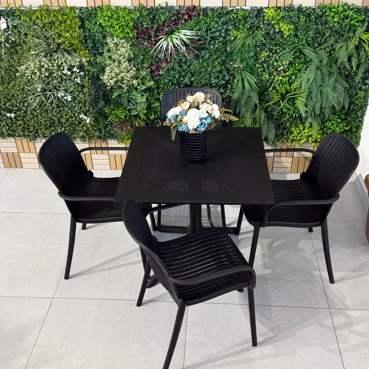 Modern Outdoor Dining Table & Chair Set - Black
