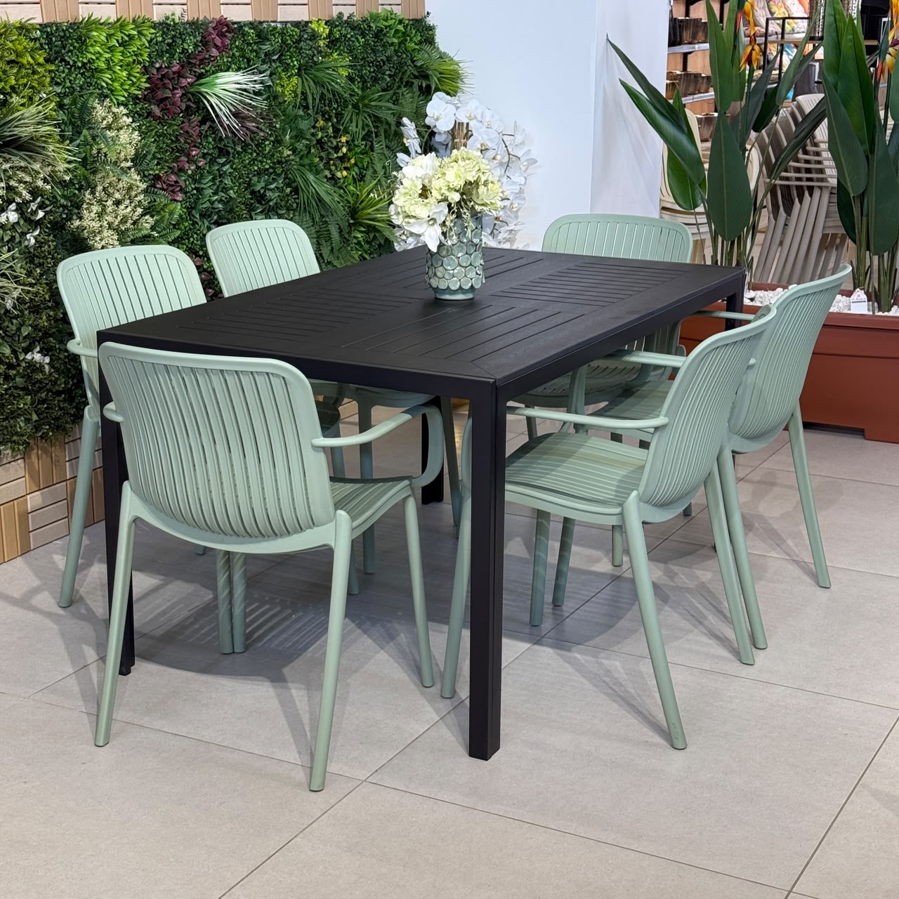 Modern Luxury Outdoor Dining Table & Chair Set - Black & Light Green