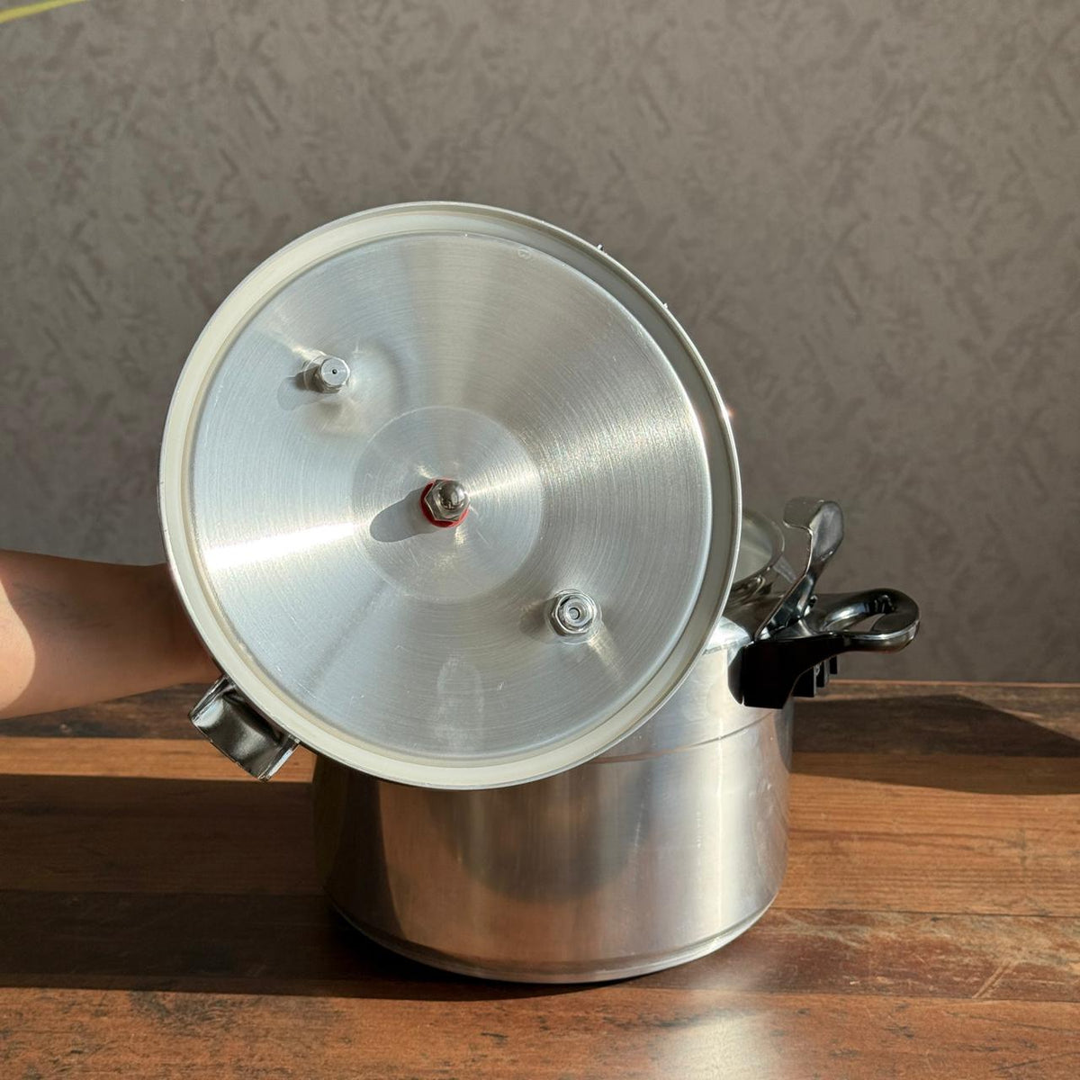 Premium Heavy-Duty Pressure Cooker