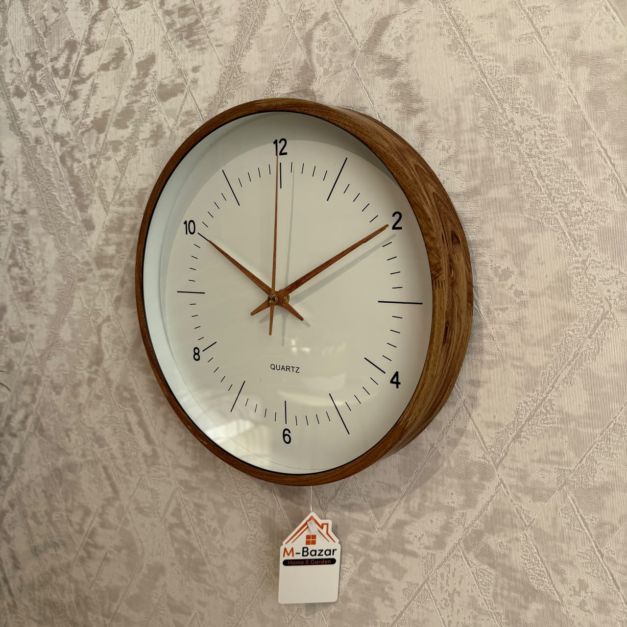 Elegant Classic & Minimalist Wall Clock