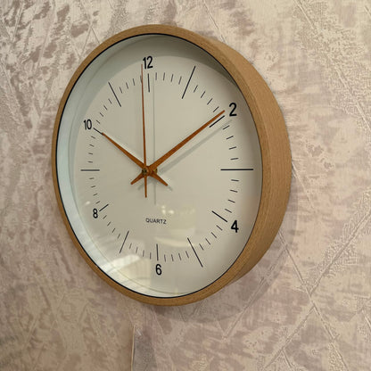 Elegant Classic & Minimalist Wall Clock