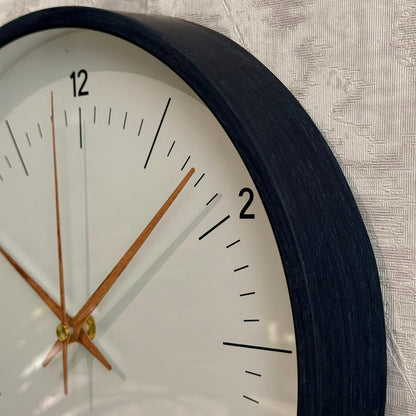 Elegant Classic & Minimalist Wall Clock