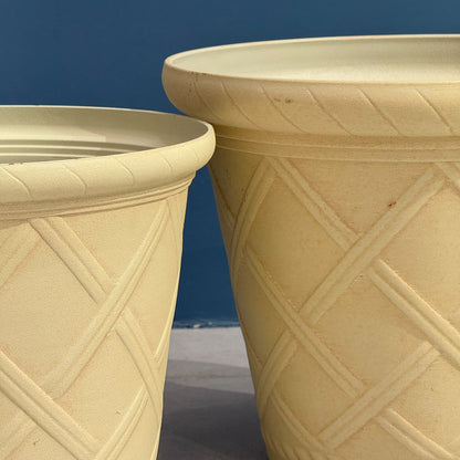Modern Durable Plastic Planter Pot