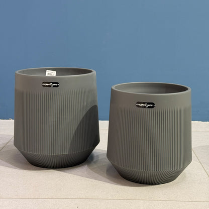 Modern Ribbed Plastic Planter Pot with Matching Drainage Saucer Tray