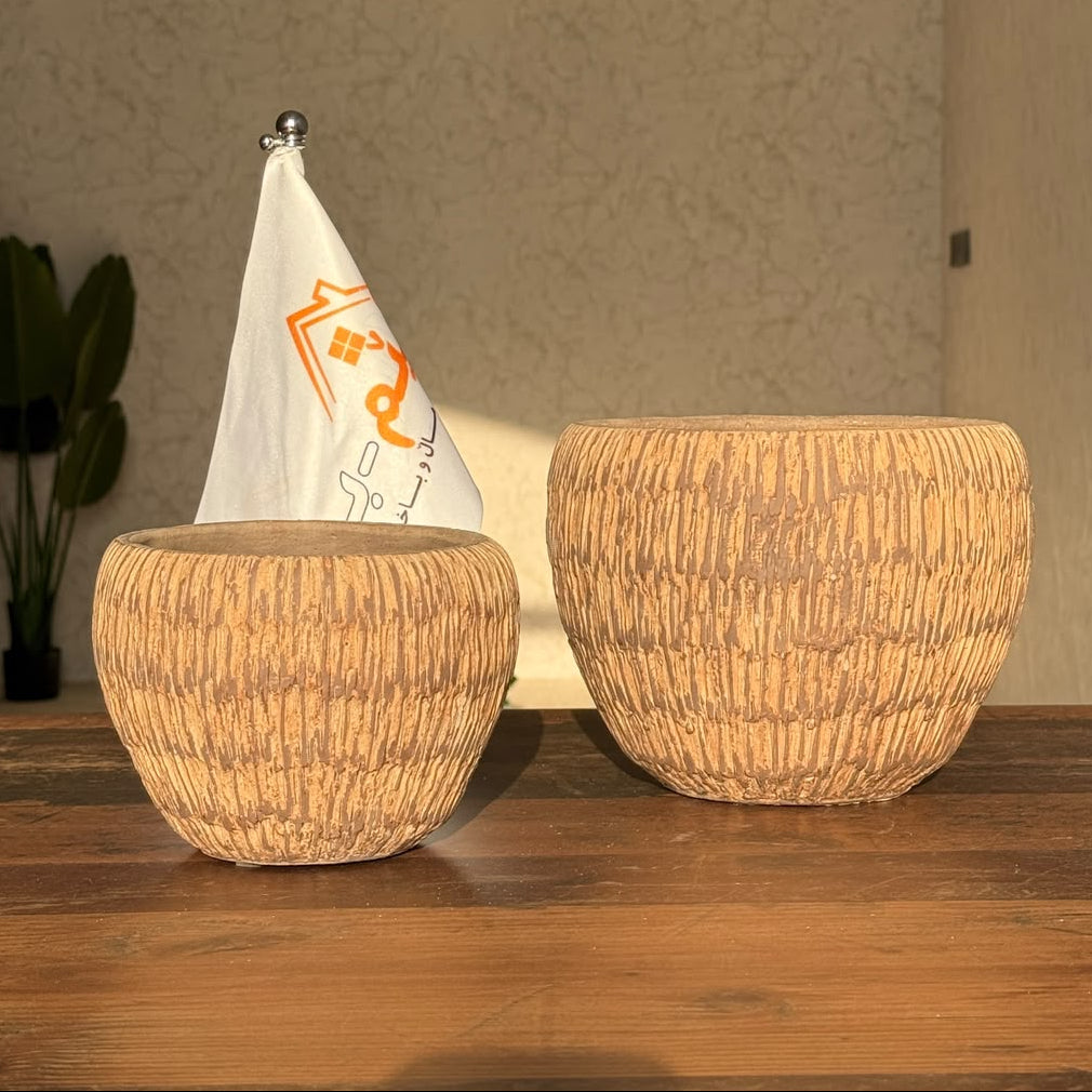 2-Sized Stone-Style Plant Pot / Vase
