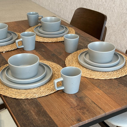 Modern Minimalist Ceramic Dinnerware Set - 16 PCS