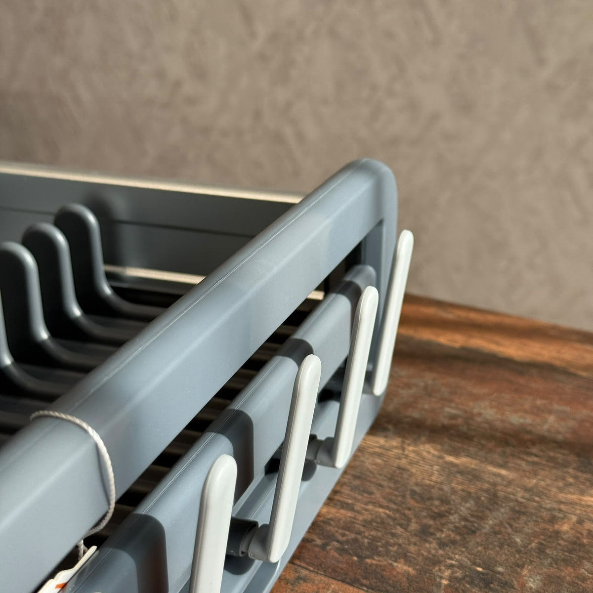 Sliding Extendable Countertop Dish Rack