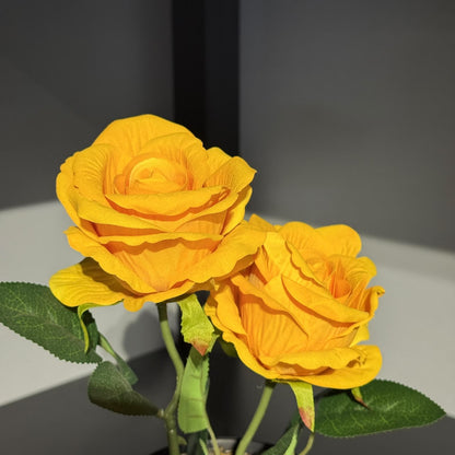Luxury Potted Artificial Roses