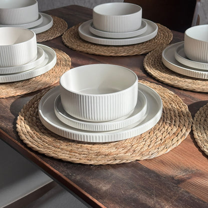Luxury Modern Ceramic Dinnerware Set - 18 PCS
