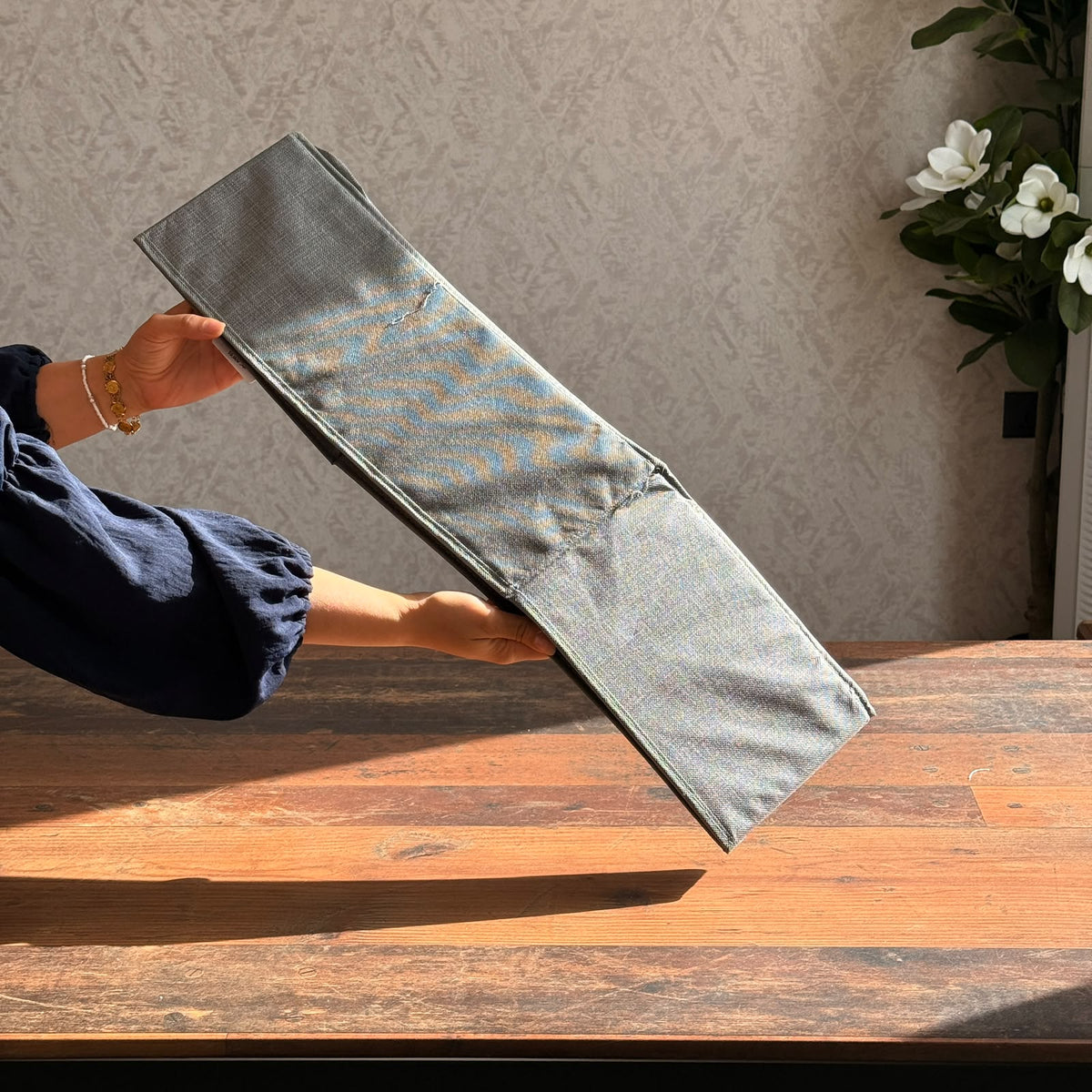 7-Grid Fabric Clothes Organizer Box with Handle