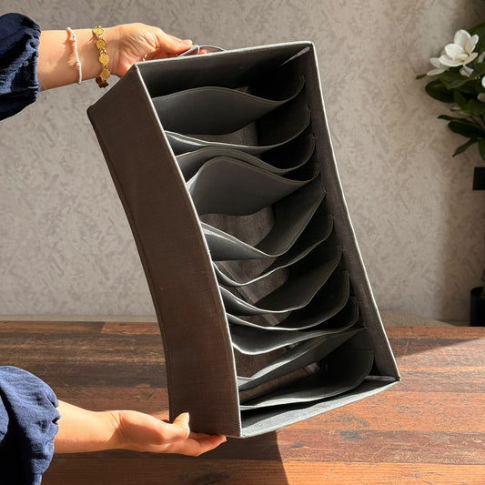 7-Grid Fabric Clothes Organizer Box with Handle