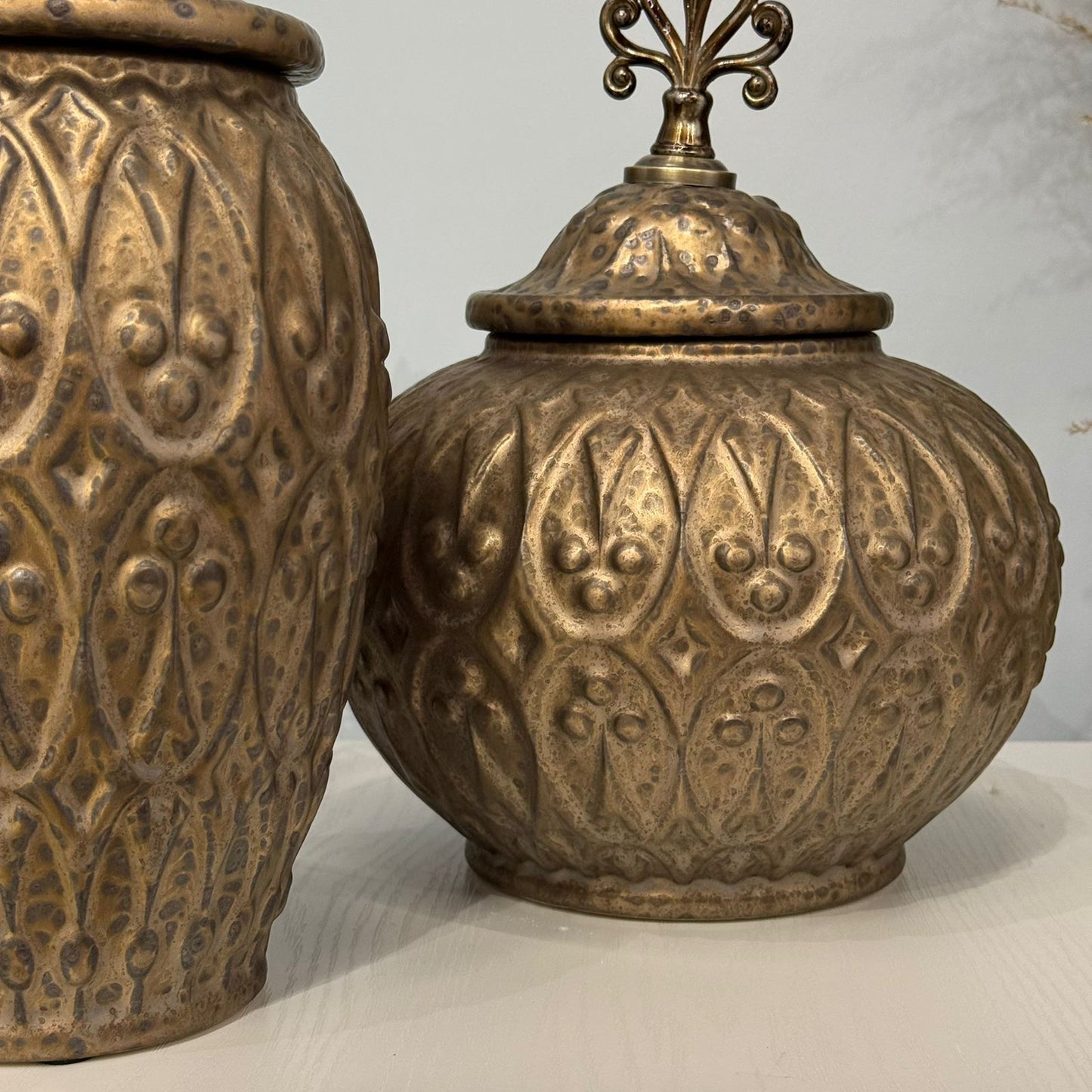 پەرداخەکانی گوڵدانی دیکۆراتی ڤینتاژ